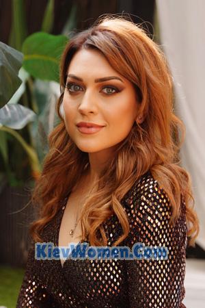 216949 - Iryna Age: 36 - Ukraine