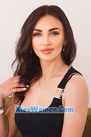 223235 - Julie Age: 37 - Ukraine