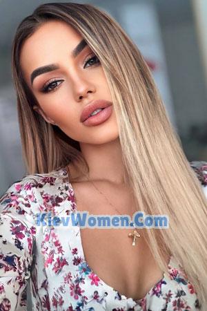 223769 - Yuliia Age: 24 - Ukraine