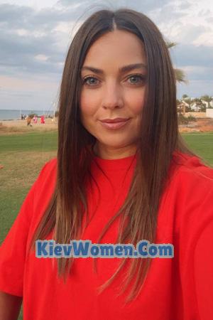 225180 - Marina Age: 38 - Ukraine