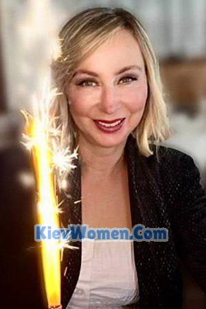 225186 - Irina Age: 57 - Ukraine