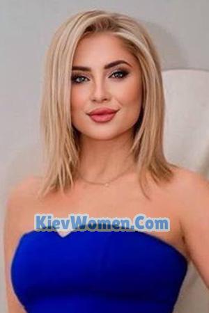 225822 - Olena Age: 43 - Ukraine