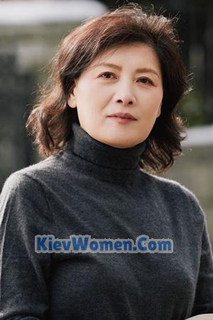 227148 - Lynn Age: 53 - China