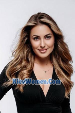 227153 - Anastasiia Age: 27 - Ukraine