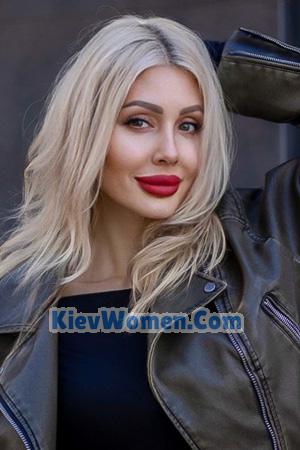 227388 - Svitlana Age: 42 - Ukraine