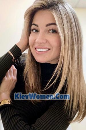 227656 - Oksana Age: 36 - Ukraine