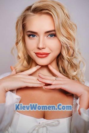 228177 - Daryna Age: 22 - Ukraine
